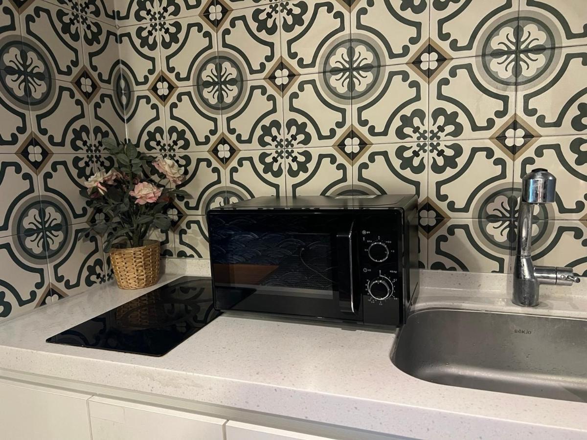 Hwon Guesthouse Сеул Екстериор снимка