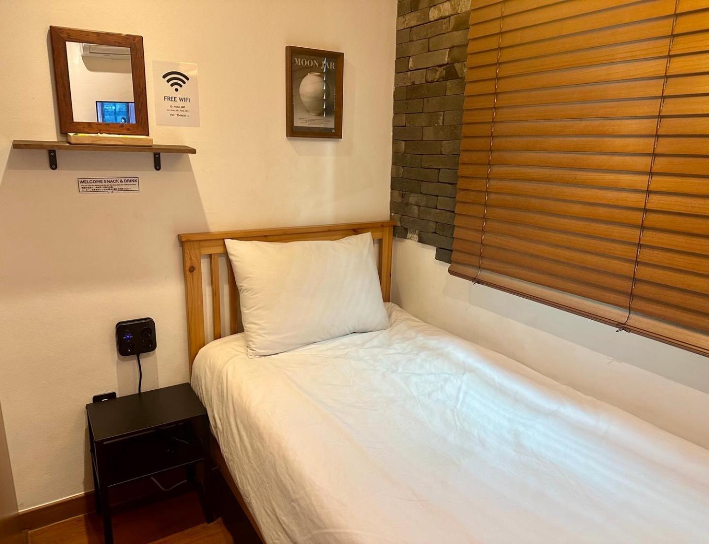 Hwon Guesthouse Сеул Екстериор снимка